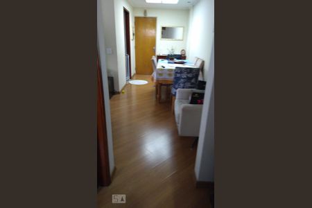 Corredor de apartamento para alugar com 1 quarto, 67m² em Rudge Ramos, São Bernardo do Campo