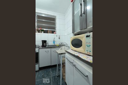Cozinha de apartamento para alugar com 1 quarto, 29m² em Menino Deus, Porto Alegre