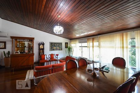 Sala de casa para alugar com 4 quartos, 500m² em Vila Ida, São Paulo