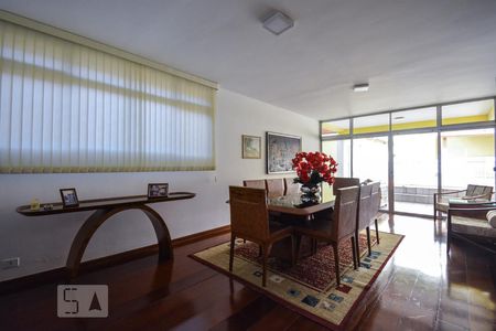 Sala de jantar de casa para alugar com 4 quartos, 500m² em Vila Ida, São Paulo