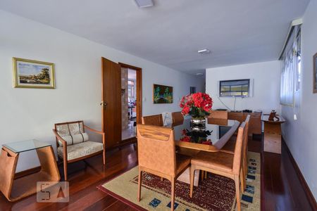 Sala de jantar de casa para alugar com 4 quartos, 500m² em Vila Ida, São Paulo