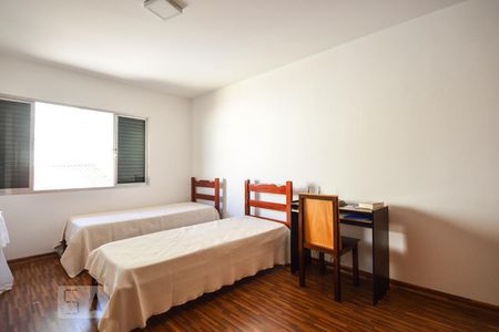 Casa para alugar com 500m², 4 quartos e 6 vagasSuíte 2