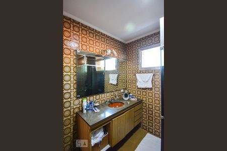 Casa para alugar com 500m², 4 quartos e 6 vagasSuíte 4 - banheiro