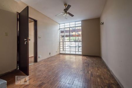 Sala de casa à venda com 3 quartos, 150m² em Jardim Promissão, São Paulo