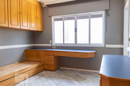 Apartamento à venda com 200m², 4 quartos e 2 vagasSuíte 1