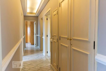 Apartamento à venda com 200m², 4 quartos e 2 vagasCorredor