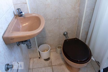 Apartamento à venda com 200m², 4 quartos e 2 vagasBanheiro de Serviço