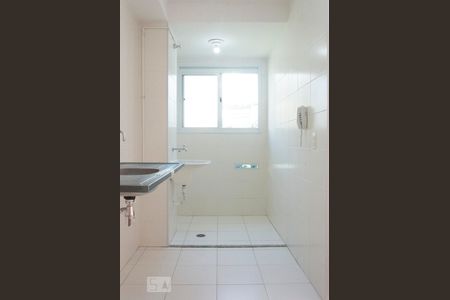 Cozinha de apartamento para alugar com 2 quartos, 42m² em Jardim Parque Morumbi, São Paulo