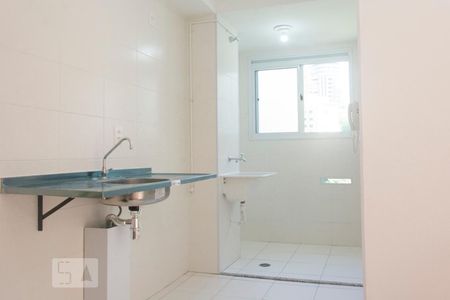 Cozinha de apartamento para alugar com 2 quartos, 42m² em Jardim Parque Morumbi, São Paulo