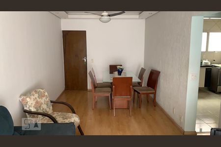 Sala de apartamento para alugar com 3 quartos, 104m² em Novo Taquaral, Campinas
