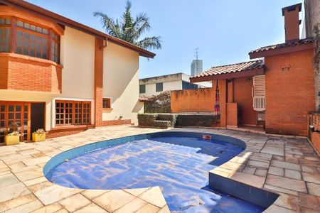Casa para alugar com 449m², 4 quartos e 6 vagas