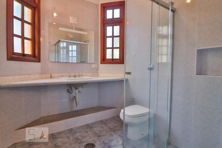 Casa para alugar com 449m², 4 quartos e 6 vagas