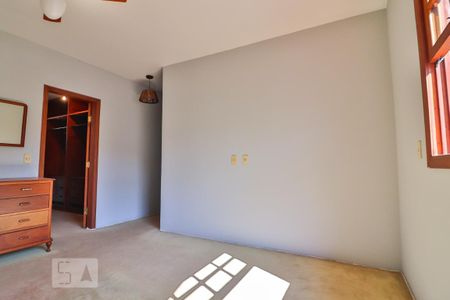 Casa para alugar com 449m², 4 quartos e 6 vagas