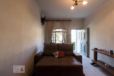 Sala de casa à venda com 3 quartos, 210m² em Cidade Vargas, São Paulo