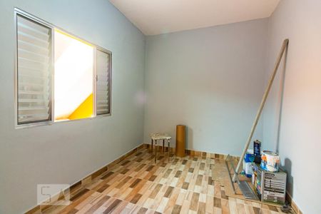 Casa à venda com 160m², 2 quartos e 2 vagasEdicula
