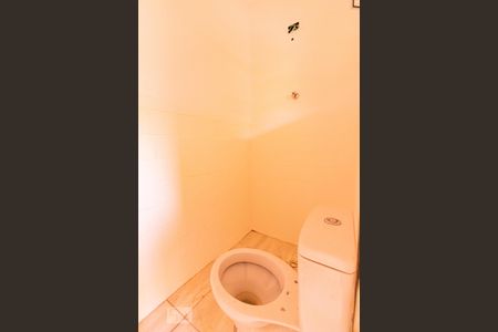 Casa à venda com 160m², 2 quartos e 2 vagasBanheiro
