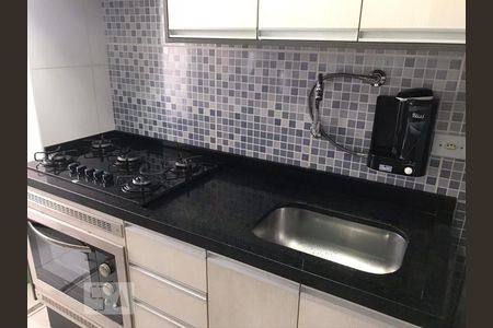 Apartamento à venda com 48m², 2 quartos e 1 vagaCozinha