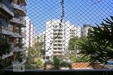 Vista da Varanda de apartamento à venda com 3 quartos, 128m² em Real Parque, São Paulo