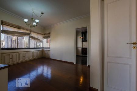 Sala de Estar  de apartamento à venda com 3 quartos, 242m² em Aclimação, São Paulo