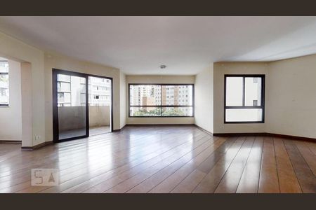 Apartamento à venda com 240m², 4 quartos e 3 vagasSala