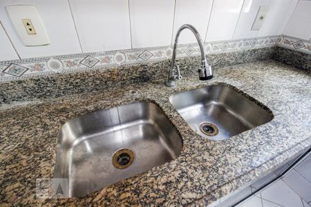 Apartamento para alugar com 80m², 3 quartos e 3 vagasPia - Cozinha