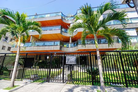 Apartamento para alugar com 80m², 3 quartos e 3 vagasFachada