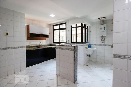 Apartamento para alugar com 80m², 3 quartos e 3 vagasCozinha