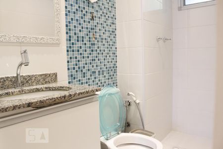 Banheiro de apartamento para alugar com 2 quartos, 62m² em Jardim São Savério, São Paulo