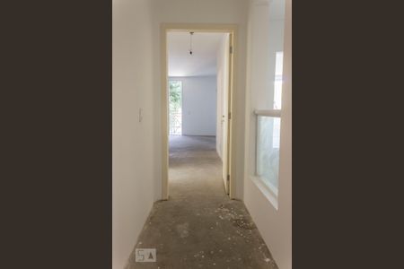 Casa à venda com 400m², 4 quartos e 3 vagasCorredor quartos
