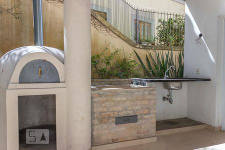 Casa à venda com 400m², 4 quartos e 3 vagasQuintal forno churrasqueira