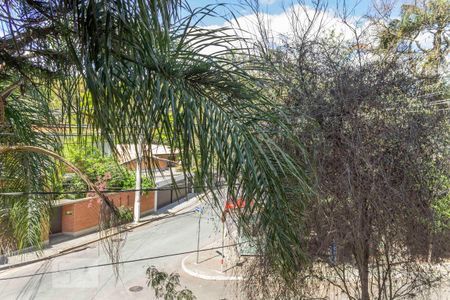 Casa à venda com 400m², 4 quartos e 3 vagasVista quarto 5