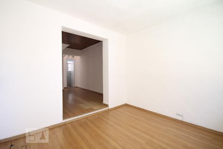 Casa à venda com 110m², 2 quartos e 1 vagaSala