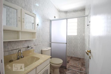 Casa à venda com 110m², 2 quartos e 1 vagaBanheiro Terreo