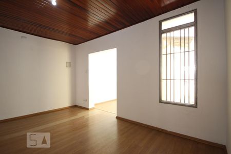 Casa à venda com 110m², 2 quartos e 1 vagaSala