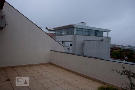 Casa de condomínio para alugar com 300m², 4 quartos e 3 vagasVaranda