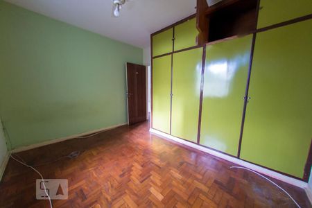 Casa à venda com 290m², 12 quartos e 5 vagasQuarto