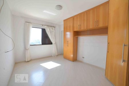 Casa à venda com 215m², 4 quartos e 3 vagasQuarto 3