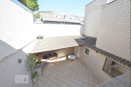 Casa à venda com 215m², 4 quartos e 3 vagasVista Quarto 2