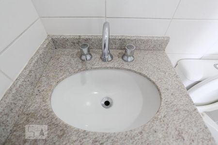 Apartamento à venda com 62m², 2 quartos e 1 vagaBanheiro Social