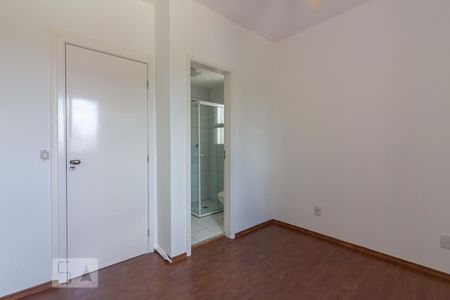 Suíte  de apartamento à venda com 2 quartos, 68m² em Umuarama, Osasco