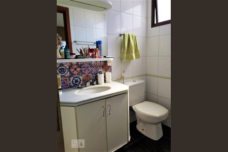 Banheiro da Suíte 1 de apartamento à venda com 4 quartos, 157m² em Icaraí, Niterói