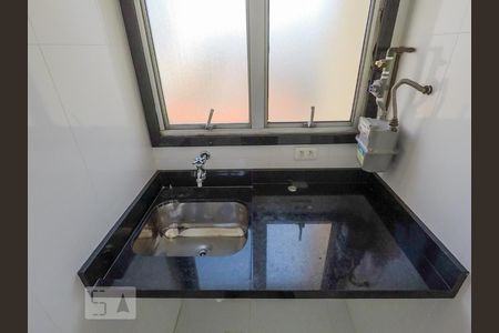 Apartamento à venda com 2 quartos, 50m² em Vila Gumercindo, São Paulo
