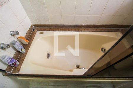 Apartamento à venda com 109m², 2 quartos e 2 vagas Apartamento à venda com 109m², 2 quartos e 2 vagasBanheiro da Suíte 1