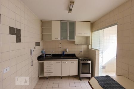 Cozinha de apartamento à venda com 3 quartos, 81m² em Santa Teresinha, São Paulo