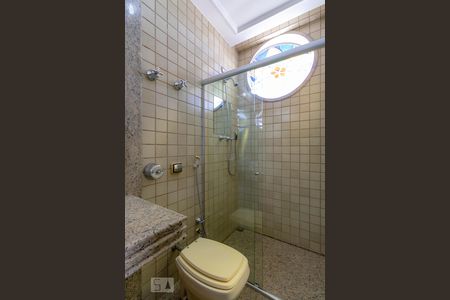 Casa para alugar com 500m², 6 quartos e sem vagasuite