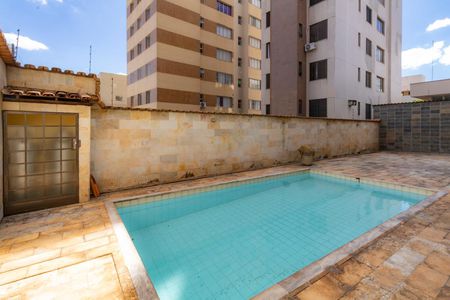 Casa para alugar com 500m², 6 quartos e sem vagaPiscina