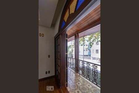 Casa para alugar com 500m², 6 quartos e sem vagasuite