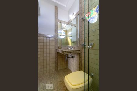 Casa para alugar com 500m², 6 quartos e sem vagasuite