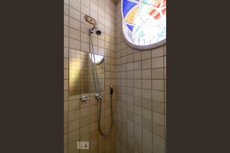 Casa para alugar com 500m², 6 quartos e sem vagasuite