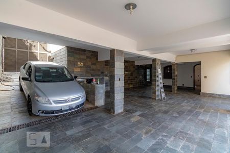 Casa para alugar com 500m², 6 quartos e sem vagaGaragem